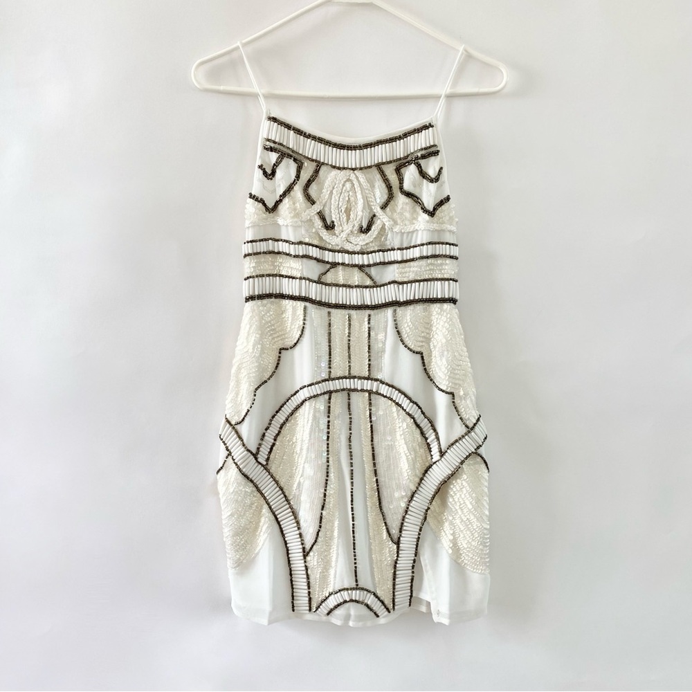 NWT Petite Embellished Beads Sequins Leg Slit Mini Dress White 0 - Picture 2 of 15